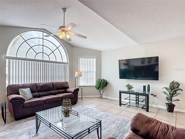 8710 RAIN FOREST PLACE B, Kissimmee, FL 34747