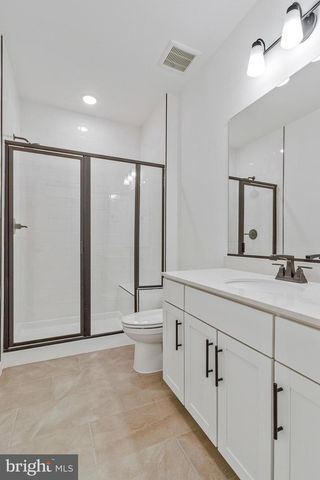 5725 HOWARD DR, Glen Burnie, MD 21061