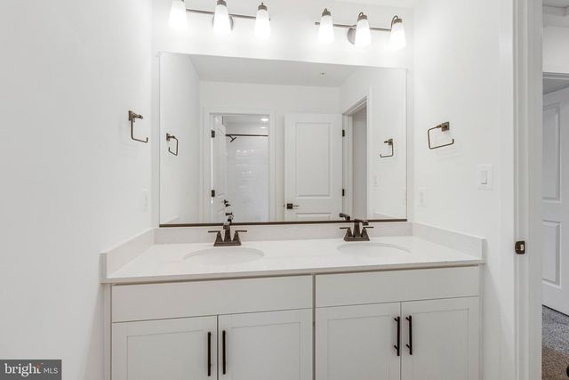 5725 HOWARD DR, Glen Burnie, MD 21061