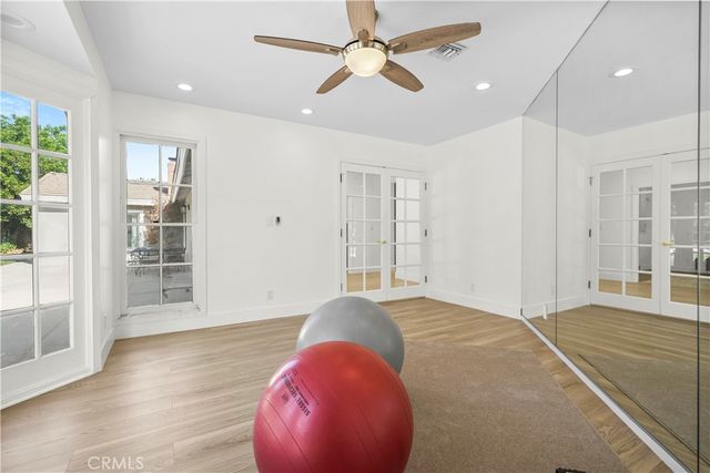 17177 Superior St, Northridge, CA 91325