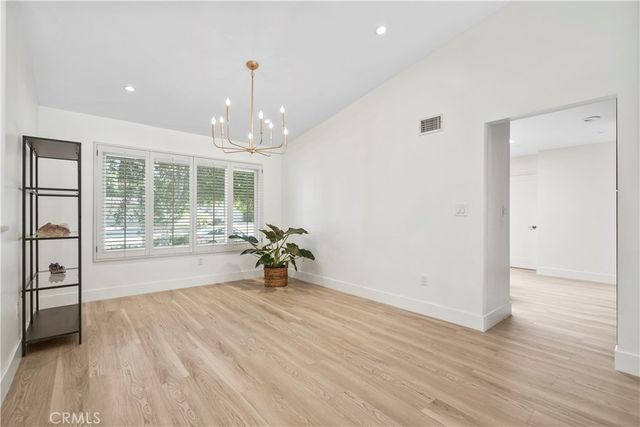 17177 Superior St, Northridge, CA 91325