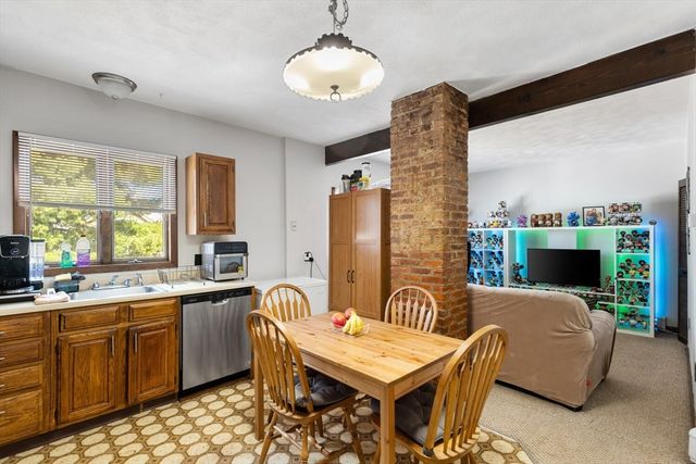 63 Woodville St, Everett, MA 02149