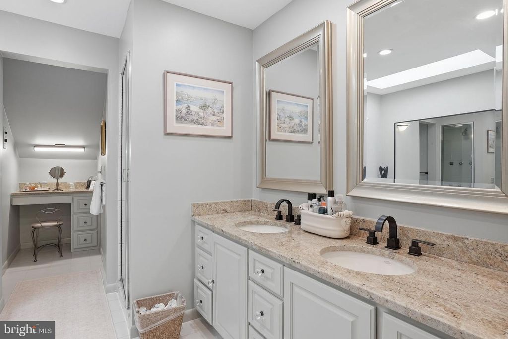 Image 22 of property listing at 1718 WOODLORE RD, Annapolis, MD 21401