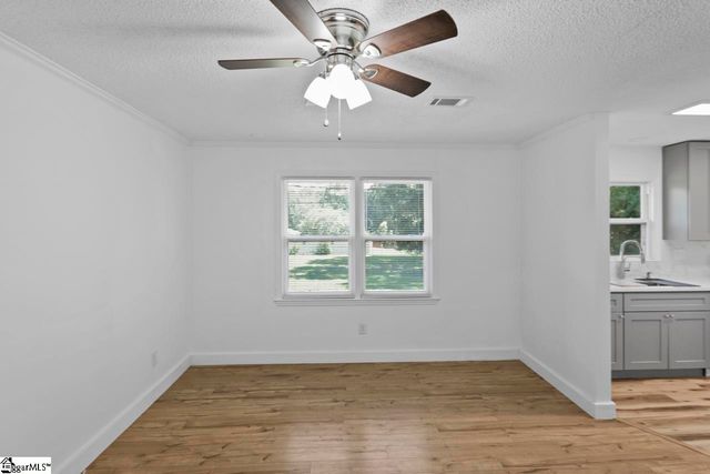 271 Peach Street, Inman, SC 29349