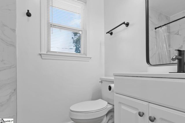271 Peach Street, Inman, SC 29349
