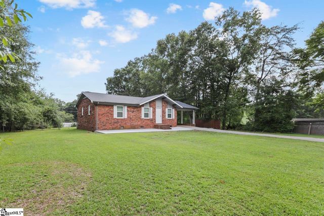 271 Peach Street, Inman, SC 29349