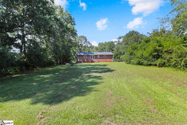 271 Peach Street, Inman, SC 29349