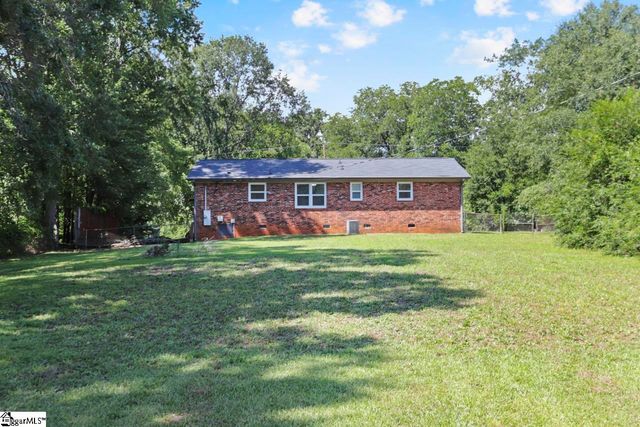 271 Peach Street, Inman, SC 29349