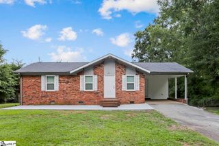 271 Peach Street, Inman, SC 29349