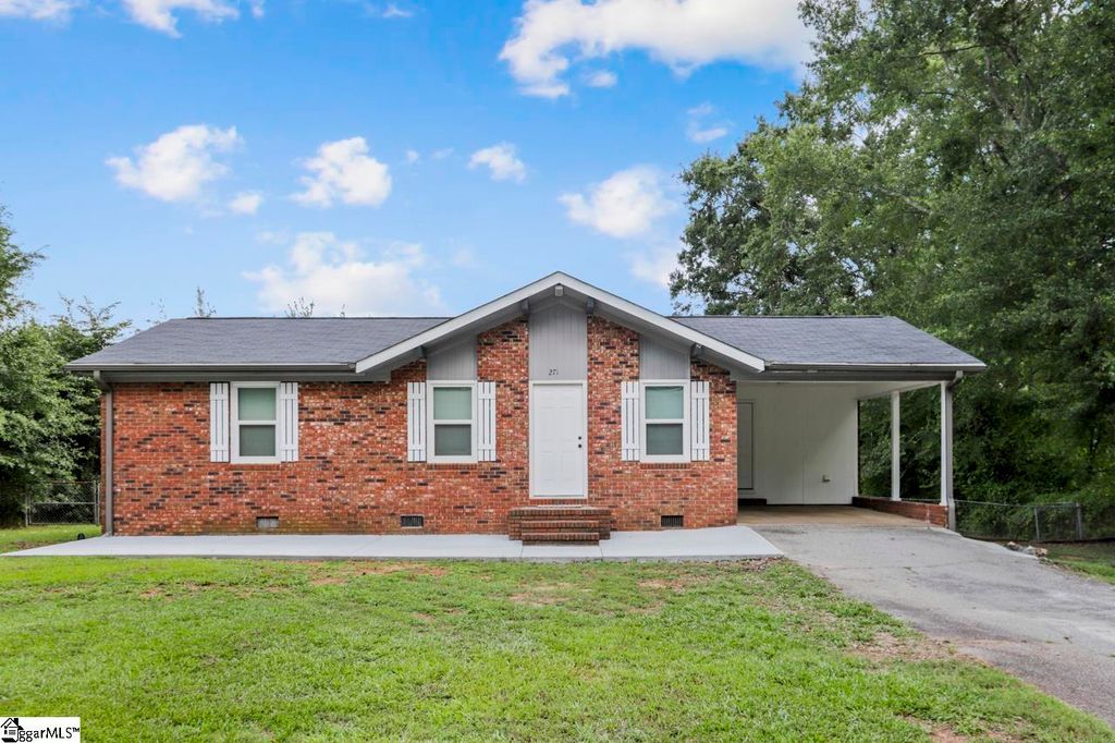 271 Peach Street, Inman, SC 29349