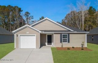 7079 Woodline Drive SW, Sunset Beach, NC 28468