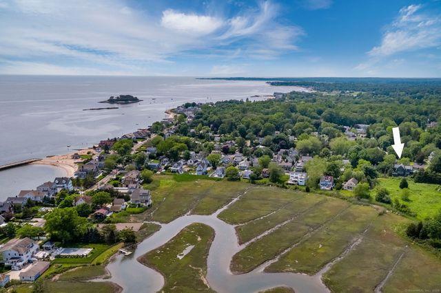 77 East Wharf Road, Madison, CT 06443