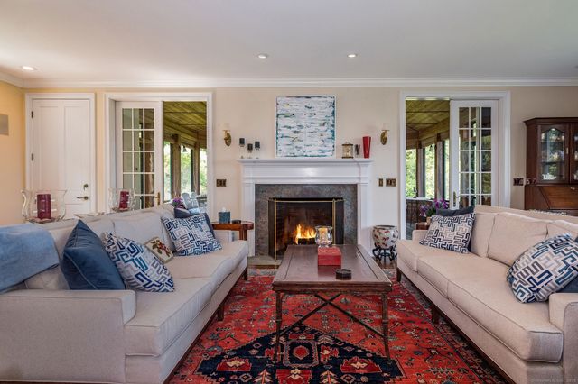 77 East Wharf Road, Madison, CT 06443