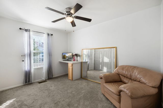 4905 Dover Place NW, Albuquerque, NM 87114