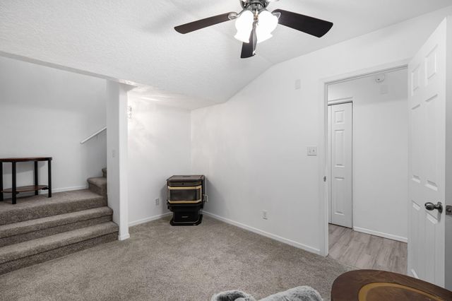 4905 Dover Place NW, Albuquerque, NM 87114