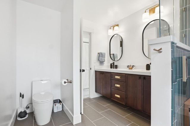 909 Opal Ln, Ripon, CA 95366