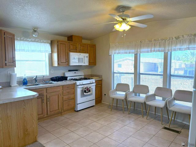 9559 E 34 St, Yuma, AZ 85365