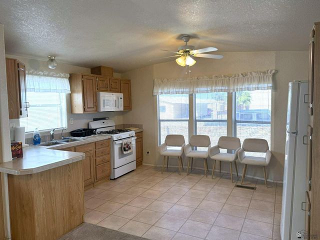 9559 E 34 St, Yuma, AZ 85365