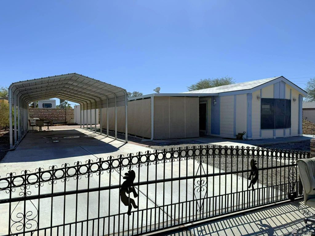 9559 E 34 St, Yuma, AZ 85365