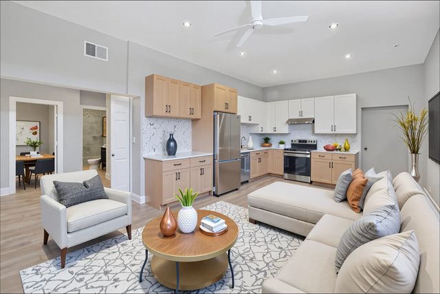 6240 W Belmont Avenue 101, Chicago, IL 60634