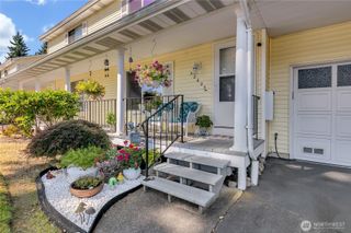 32623 3rd Place S #2-c, Federal Way, WA 98003