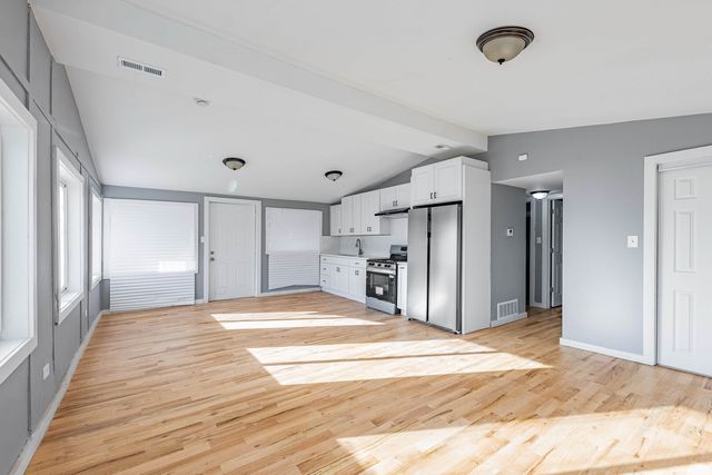 15334 Hoyne Avenue, Harvey, IL 60426