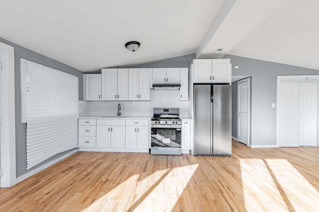 15334 Hoyne Avenue, Harvey, IL 60426