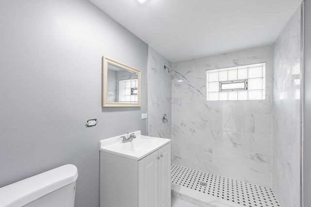 15334 Hoyne Avenue, Harvey, IL 60426