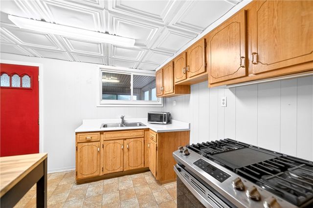 777 Allendale Rd., Daugherty Twp, PA 15066