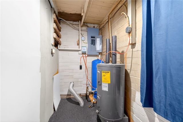 777 Allendale Rd., Daugherty Twp, PA 15066