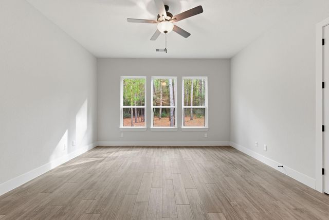 240 Grand View, Huntsville, TX 77340