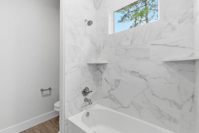 240 Grand View, Huntsville, TX 77340