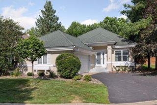 532 Wildflower, Burnsville, MN 55306