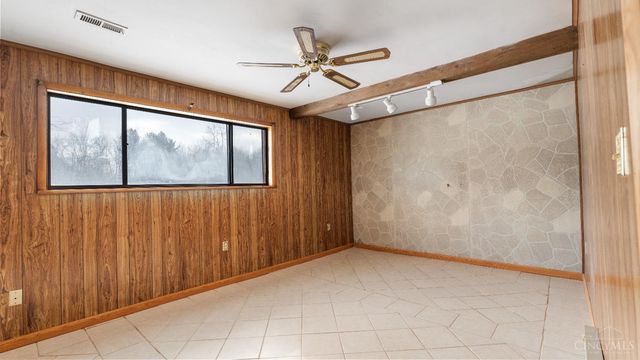 6933 Cozaddale Road, Goshen Twp, OH 45122