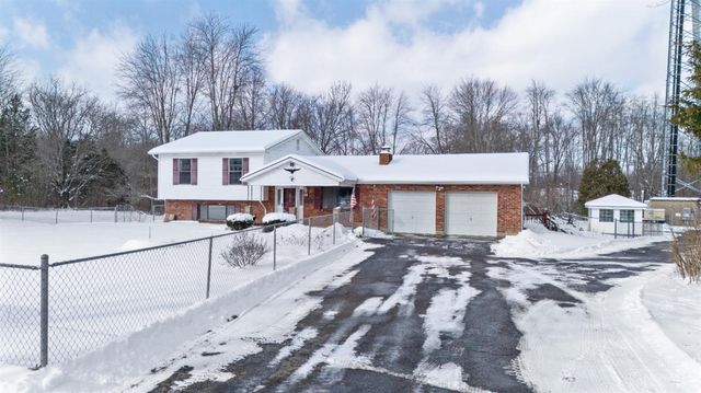 6933 Cozaddale Road, Goshen Twp, OH 45122