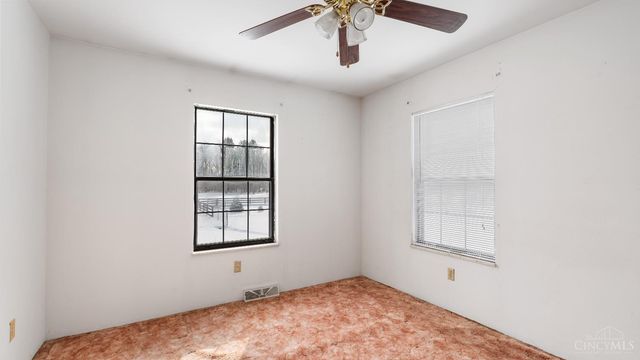 6933 Cozaddale Road, Goshen Twp, OH 45122