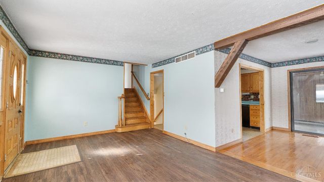 6933 Cozaddale Road, Goshen Twp, OH 45122