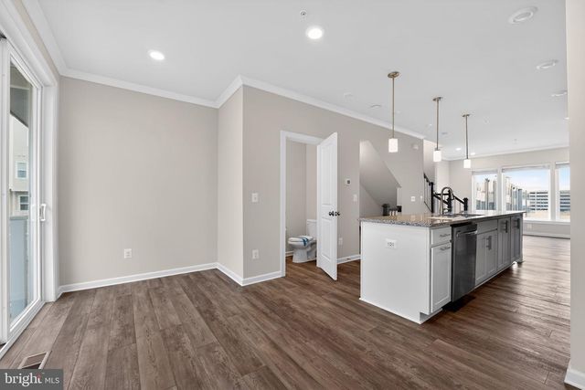 8161 TOMPKINS, Rockville, MD 20855