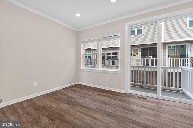 8161 TOMPKINS, Rockville, MD 20855