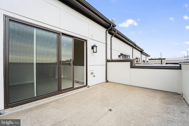 8161 TOMPKINS, Rockville, MD 20855