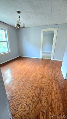 468 Portage Road, Niagara Falls, NY 14303
