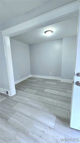 468 Portage Road, Niagara Falls, NY 14303