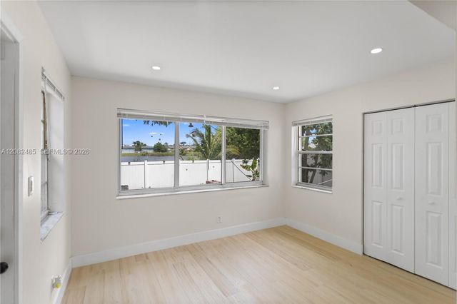 1000 NW 23rd Terrace, Pompano Beach, FL 33069