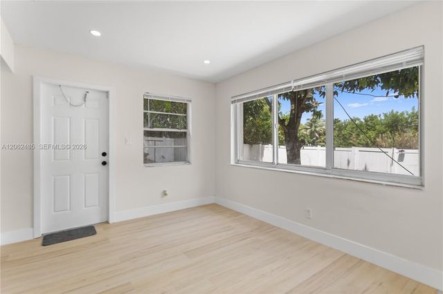 1000 NW 23rd Terrace, Pompano Beach, FL 33069