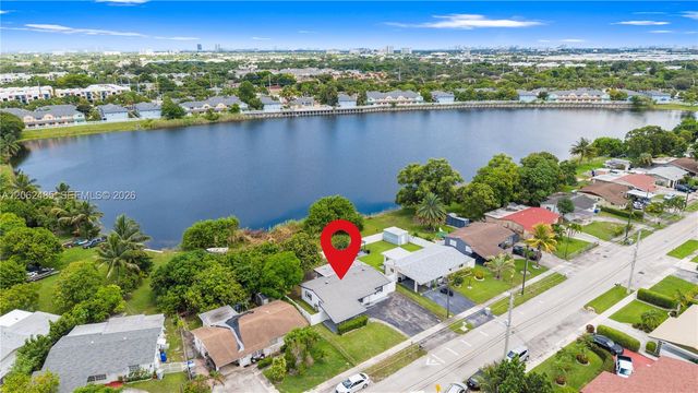 1000 NW 23rd Terrace, Pompano Beach, FL 33069