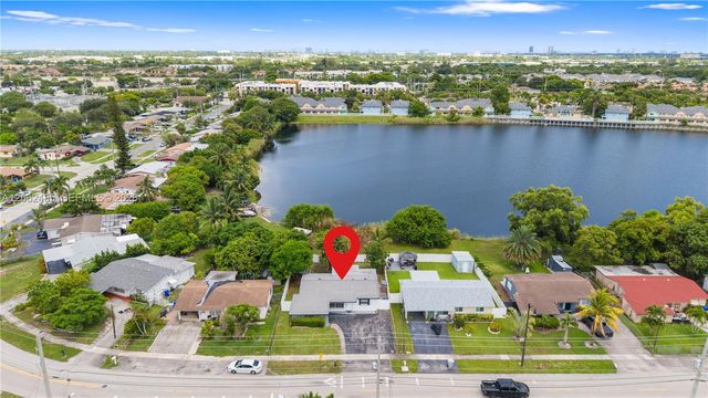 1000 NW 23rd Terrace, Pompano Beach, FL 33069