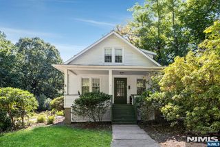 32 Mulder Lane, Midland Park, NJ 07432