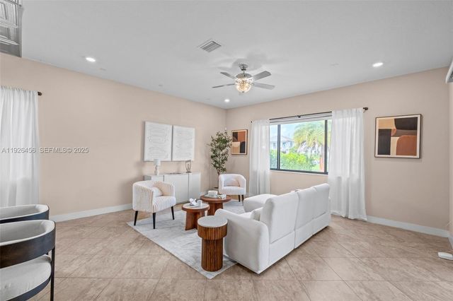 10915 Moore Dr, Parkland, FL 33076