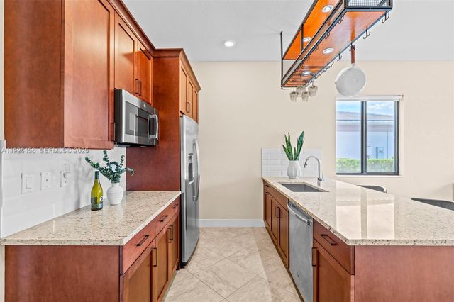 10915 Moore Dr, Parkland, FL 33076