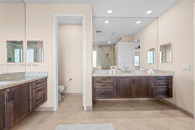 10915 Moore Dr, Parkland, FL 33076